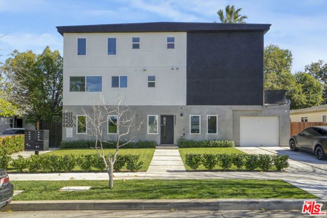 6422 Hanna Avenue, Woodland Hills (los Angeles), CA 91303