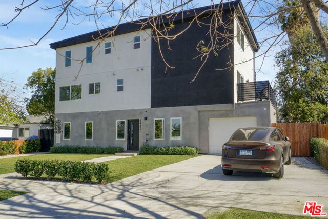 6422 Hanna Avenue, Woodland Hills (los Angeles), CA 91303
