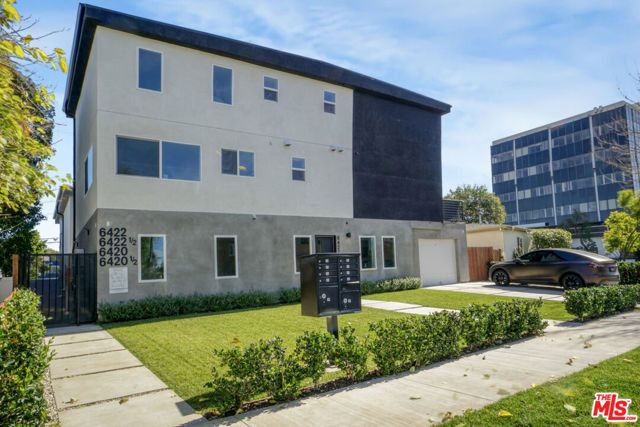 6422 Hanna Avenue, Woodland Hills (los Angeles), CA 91303