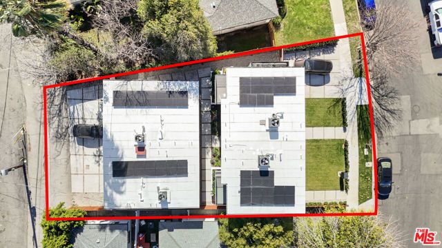 6422 Hanna Avenue, Woodland Hills (los Angeles), CA 91303