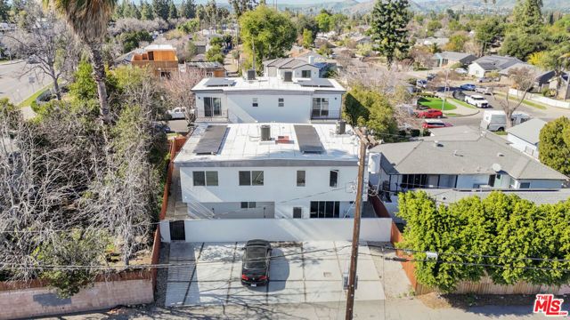 6422 Hanna Avenue, Woodland Hills (los Angeles), CA 91303