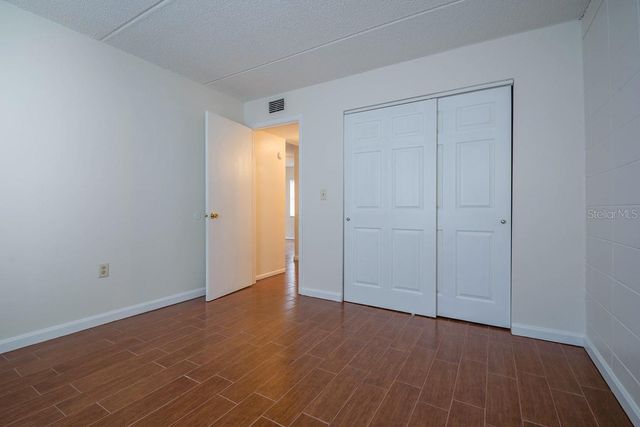 5221 BAYSHORE BOULEVARD 32, Tampa, FL 33611