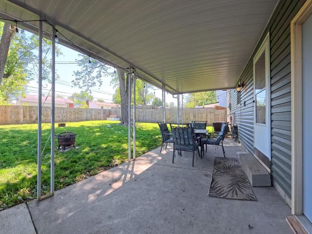 2575 McDaniel Court, Grove City, OH 43123