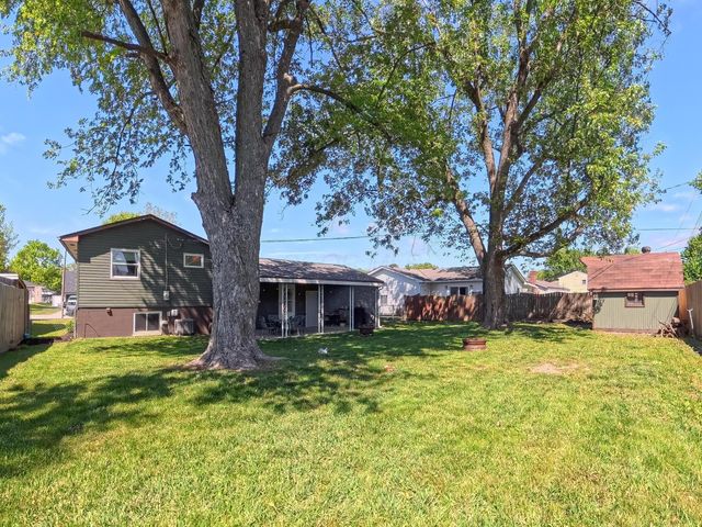 2575 McDaniel Court, Grove City, OH 43123