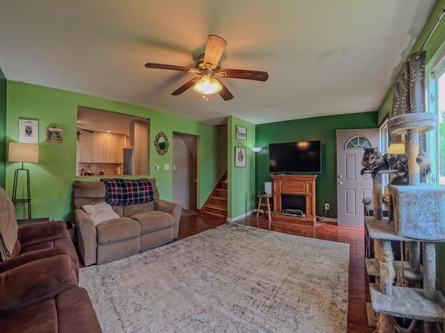 2575 McDaniel Court, Grove City, OH 43123