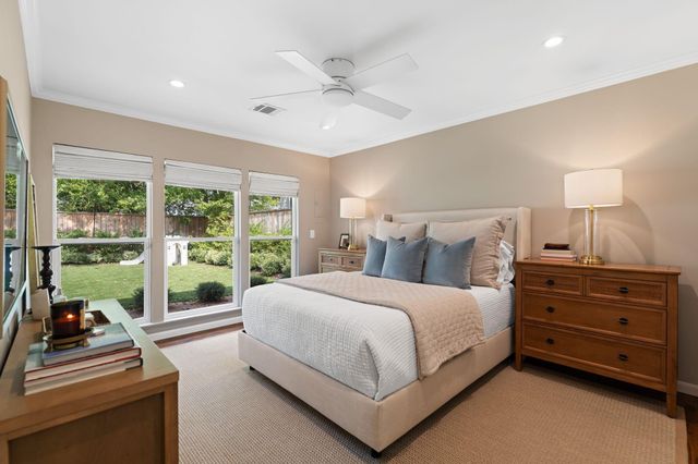 2314 Hialeah Drive, Houston, TX 77018