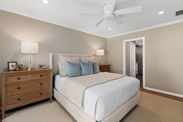 2314 Hialeah Drive, Houston, TX 77018