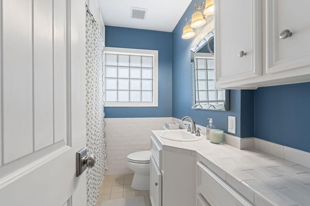 2314 Hialeah Drive, Houston, TX 77018