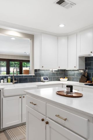 2314 Hialeah Drive, Houston, TX 77018