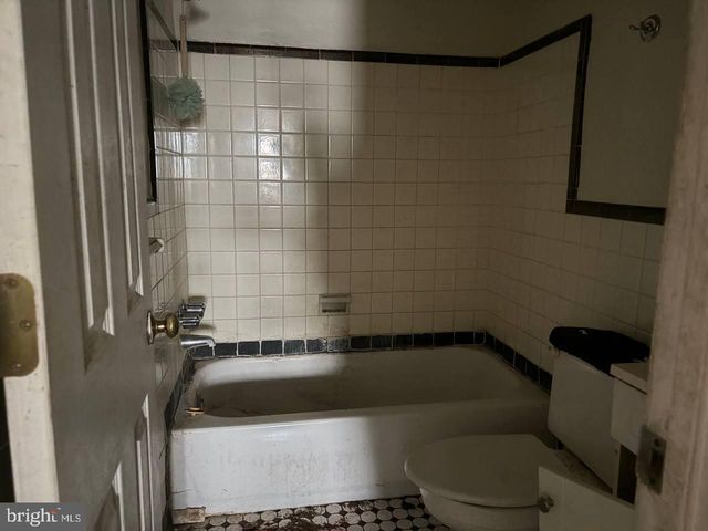 3340 CROFFUT PL SE, Washington, DC 20019