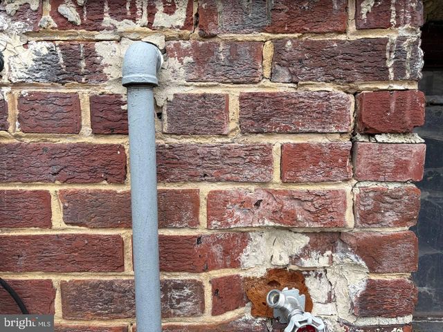 3340 CROFFUT PL SE, Washington, DC 20019