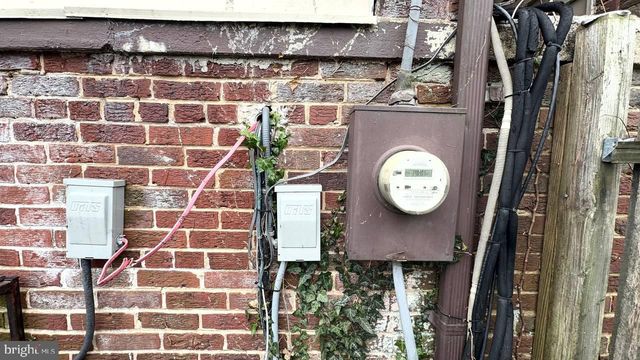 3340 CROFFUT PL SE, Washington, DC 20019