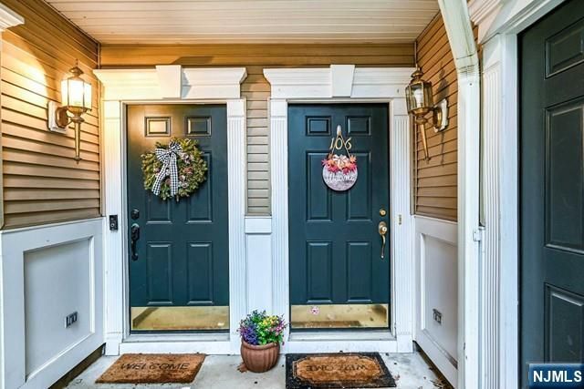 106 Rock Creek Drive T211, Clifton, NJ 07014