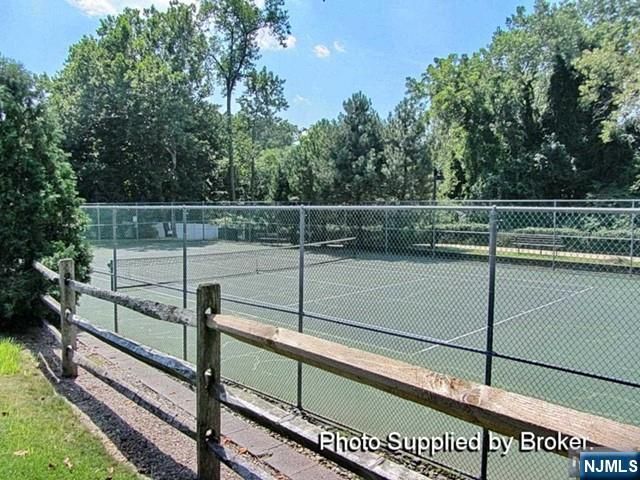 106 Rock Creek Drive T211, Clifton, NJ 07014