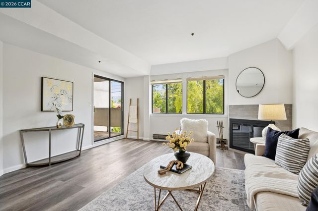 655 Chetwood St 203, Oakland, CA 94610