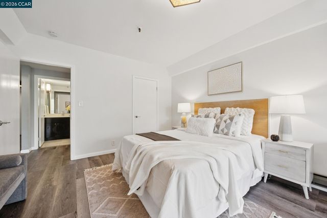 655 Chetwood St 203, Oakland, CA 94610