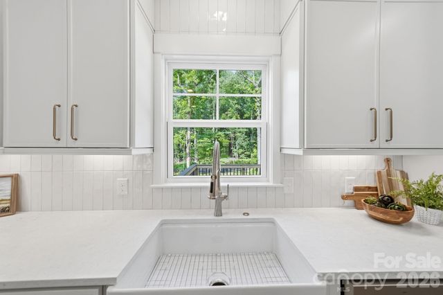 316 Anne Avenue, Waxhaw, NC 28173