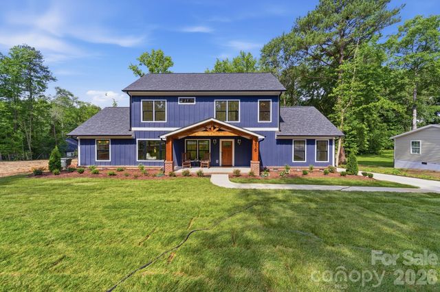 316 Anne Avenue, Waxhaw, NC 28173