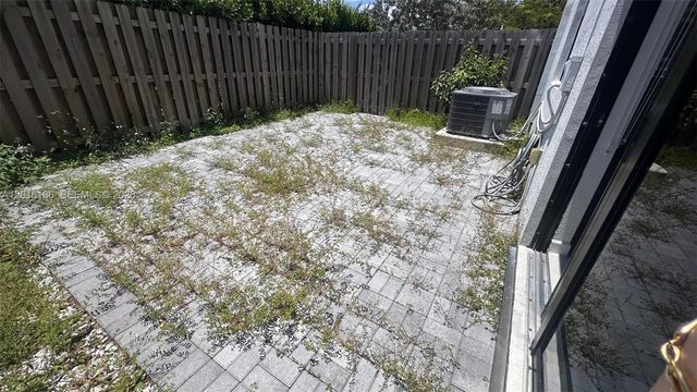 13420 SW 287th Ter 0, Homestead, FL 33033