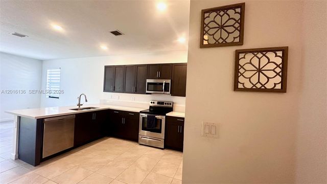 13420 SW 287th Ter 0, Homestead, FL 33033