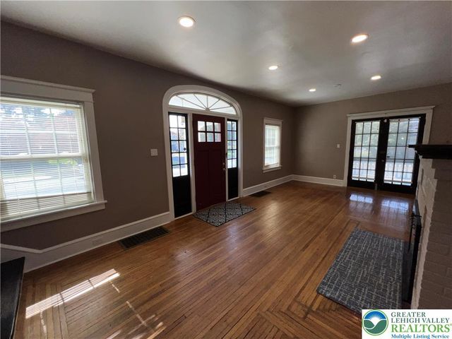 135 West Wabash Street, Allentown City, PA 18103