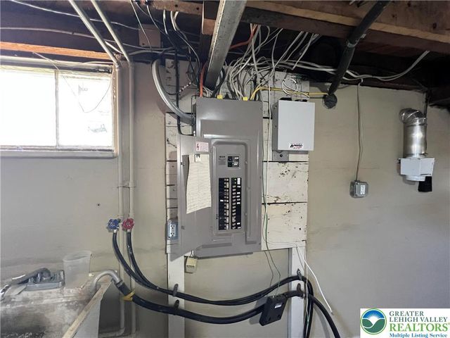 135 West Wabash Street, Allentown City, PA 18103