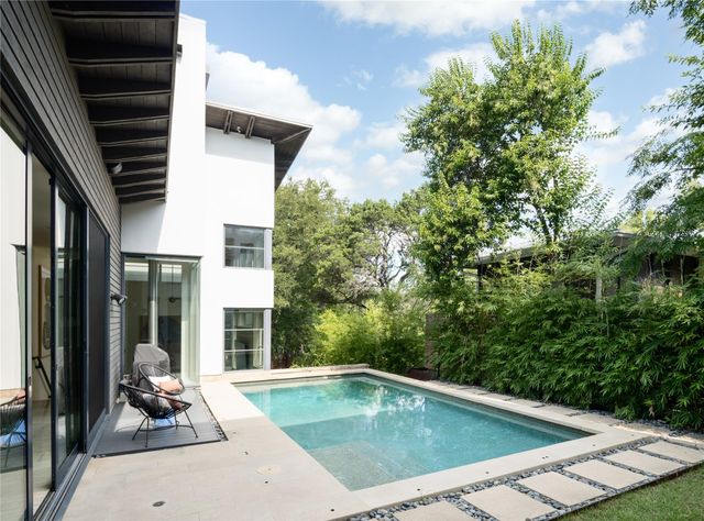 1407 Alameda DR, Austin, TX 78704