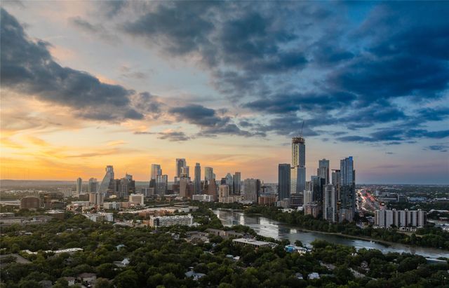 1407 Alameda DR, Austin, TX 78704
