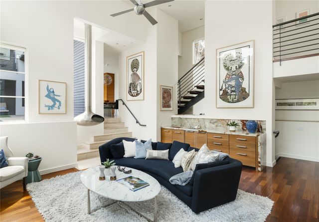1407 Alameda DR, Austin, TX 78704