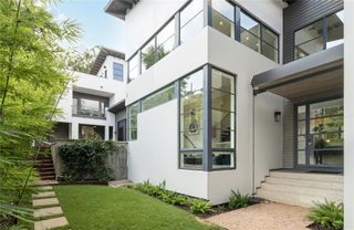 1407 Alameda DR, Austin, TX 78704