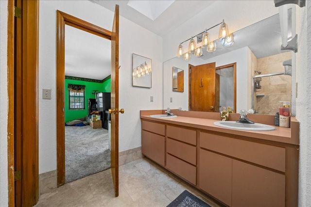 750 SW 91ST PLACE, Ocala, FL 34476