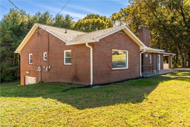 3541 Poplar Springs Road, State Road, NC 28676