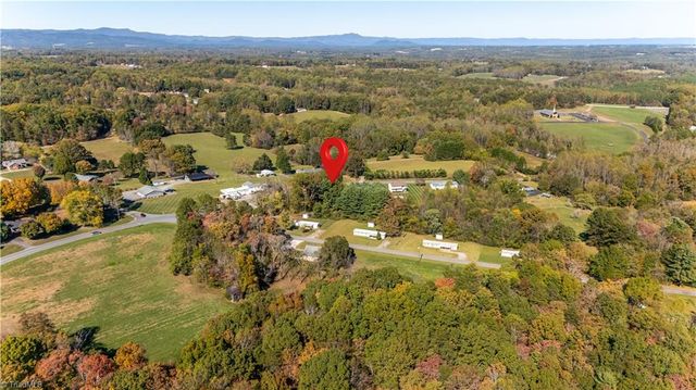 3541 Poplar Springs Road, State Road, NC 28676