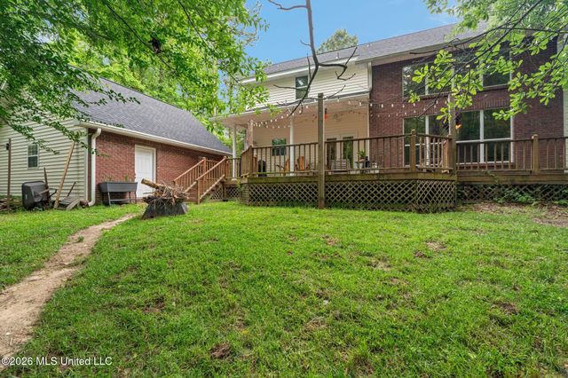 17 Stonecrest, Hattiesburg, MS 39402