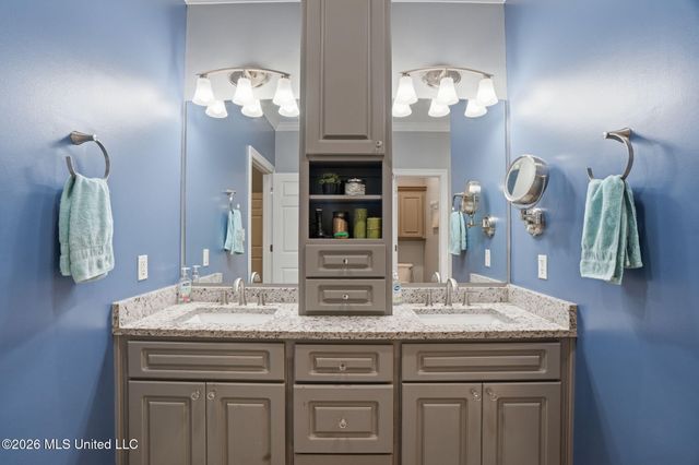 17 Stonecrest, Hattiesburg, MS 39402