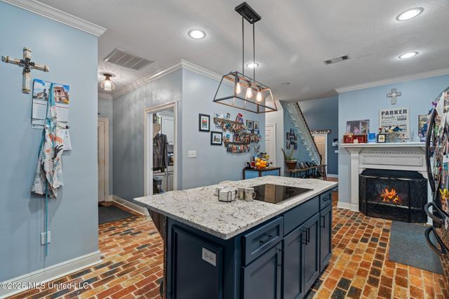 17 Stonecrest, Hattiesburg, MS 39402