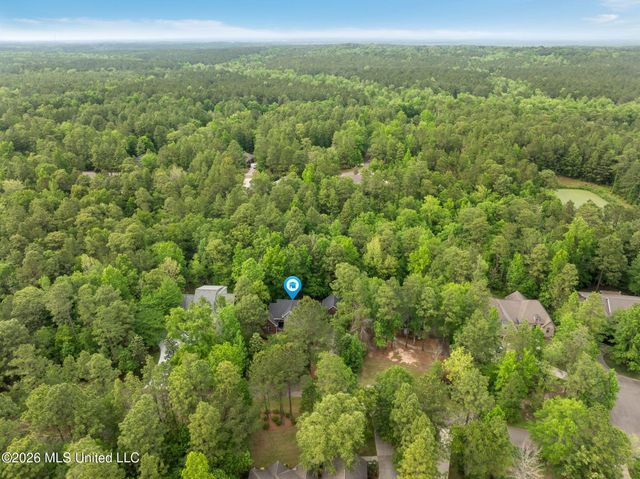 17 Stonecrest, Hattiesburg, MS 39402