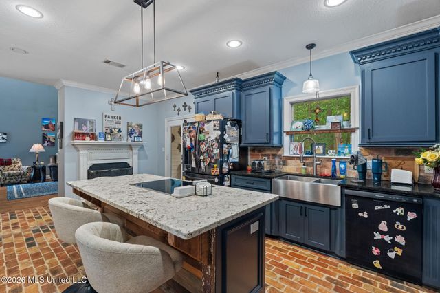 17 Stonecrest, Hattiesburg, MS 39402