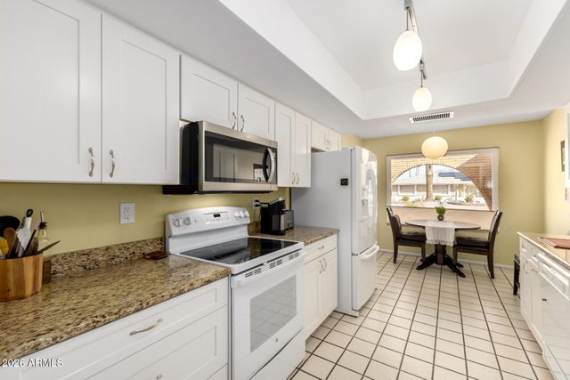 16022 N 110th Avenue, Sun City, AZ 85351