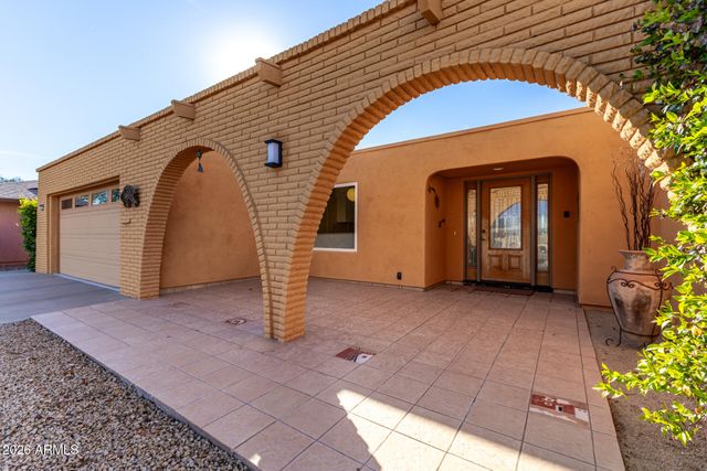 16022 N 110th Avenue, Sun City, AZ 85351