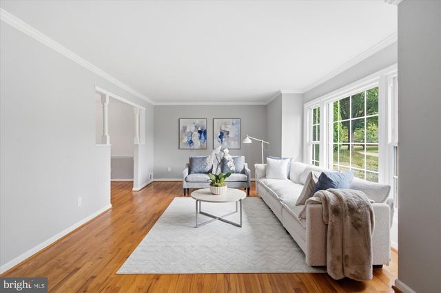 11200 HUNT CLUB DR, Potomac, MD 20854