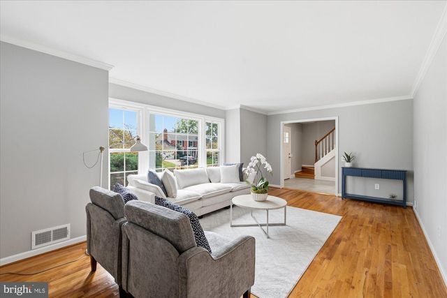 11200 HUNT CLUB DR, Potomac, MD 20854