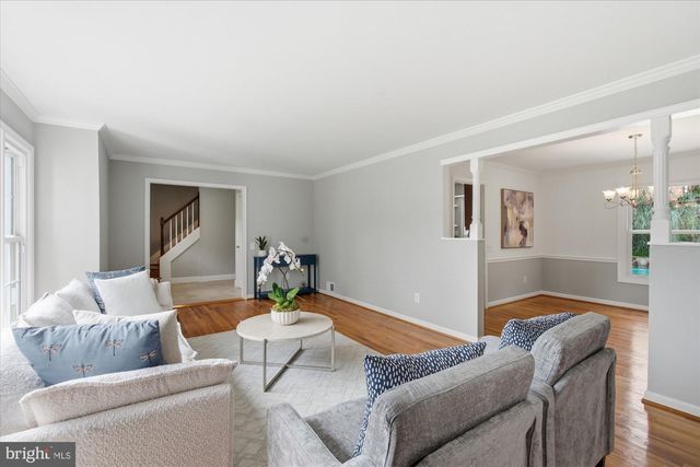 11200 HUNT CLUB DR, Potomac, MD 20854