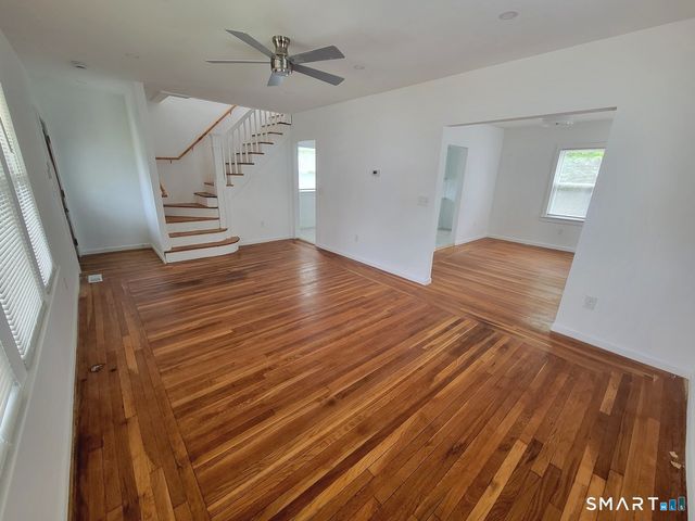 82 Helen Street, Hamden, CT 06514