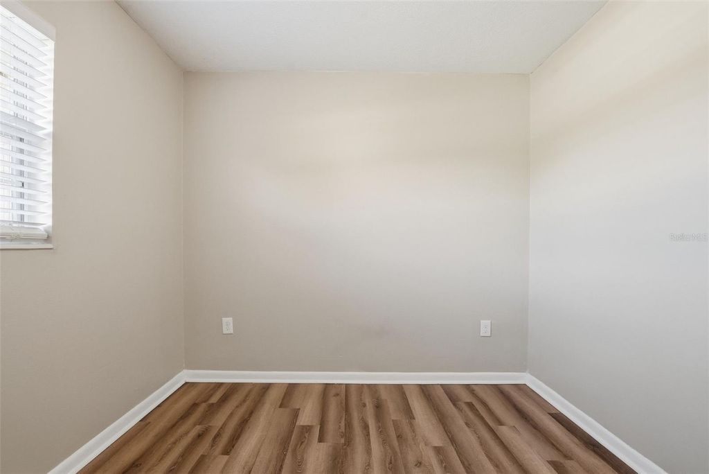 Image 17 of property listing at 1317 BRAEBURY DRIVE, Leesburg, FL 34748