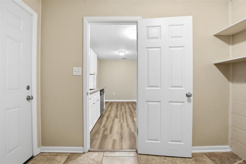 Image 21 of property listing at 1317 BRAEBURY DRIVE, Leesburg, FL 34748