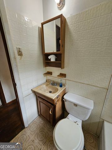 125 Rosenwald Circle, Stockbridge, GA 30281
