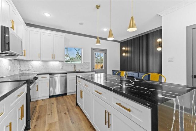 7949 Attwater Street B, Houston, TX 77028