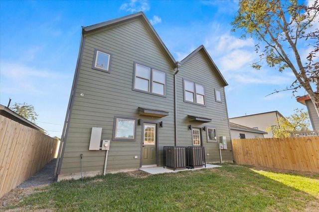 7949 Attwater Street B, Houston, TX 77028