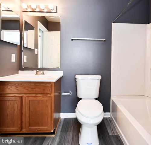 2547 ENTERPRISE PL, Waldorf, MD 20601